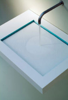 Illustration for article titled Mysterious Axolute Sink Works Without a Drainpipe